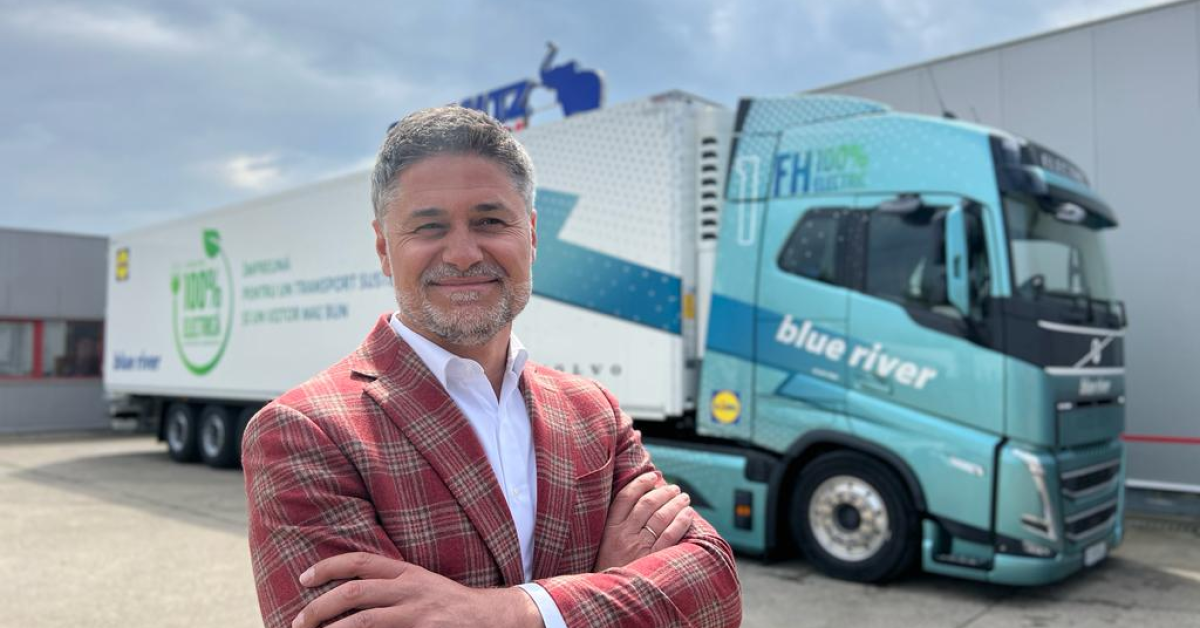 Prima semiremorcă frigorifică, livrată în Europa de compania Schmitz Cargobull, intră în flota Blue River