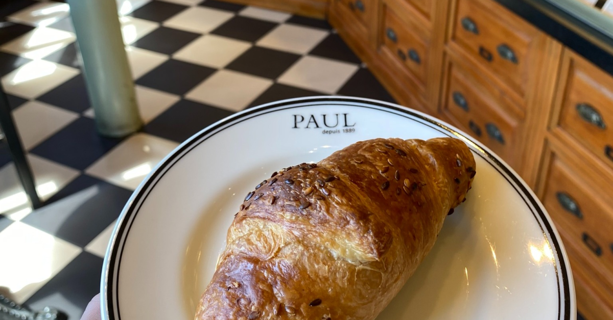PAUL lansează și în România croissantul vegan care a făcut furori în Franța
