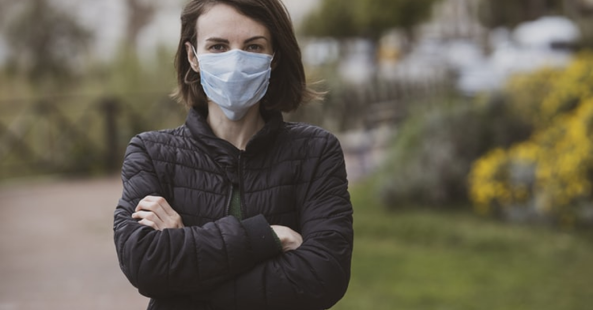 Monitorul Preţurilor: Consumatorii pot compara preţurile pentru produse de protecţie sanitară