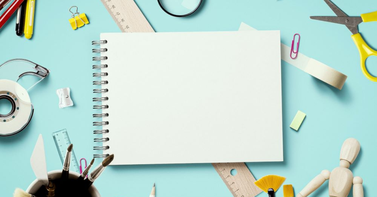 Back to School pentru elevi și studenți: Reducerile retailerilor la haine, rechizite, mobilier și gadgeturi