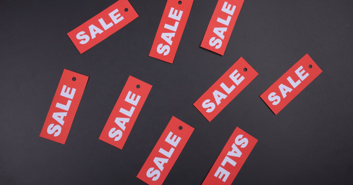 Românii cumpără din magazinele online de Black Friday. În topul preferințelor: electrocasnice, haine și televizoare