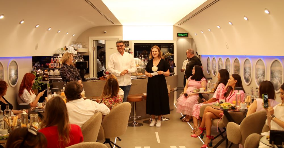 Farmacia Vedra lansează Omnibiotic Travel, probioticul care împiedică stările de rău în vacanță