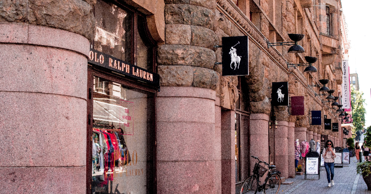 Ralph Lauren lansează colecția de genți RL 888