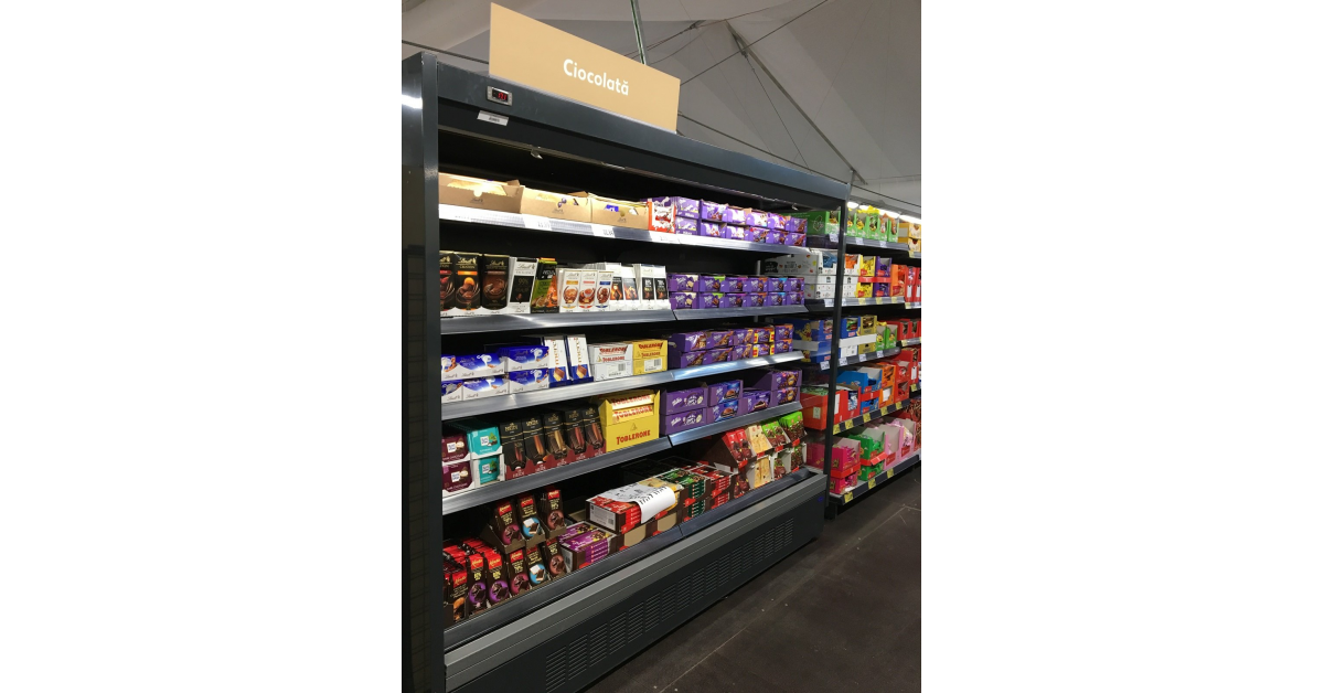 Kaufland deschide primul magazin estival amenajat pe litoral intr-un cort