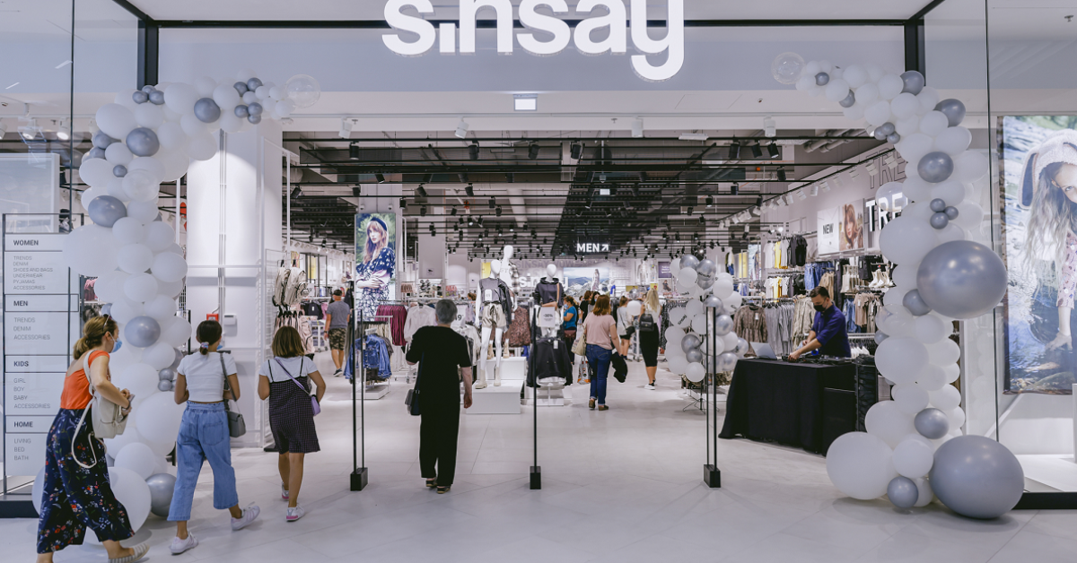 Retailerul polonez de fashion Sinsay deschide două noi magazine în unitățile comerciale Family Market din Iași