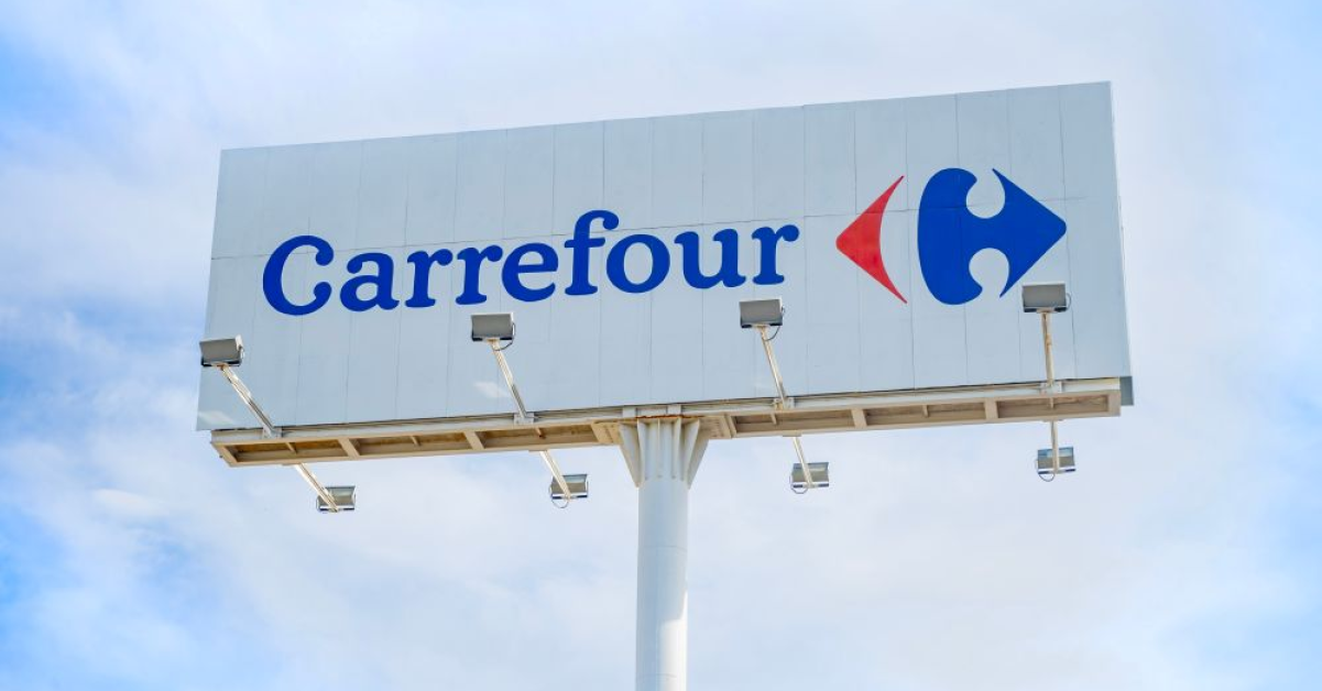 De la flori la gadgeturi: Ce pot cumpăra românii de la Carrefour de Valentine’s Day
