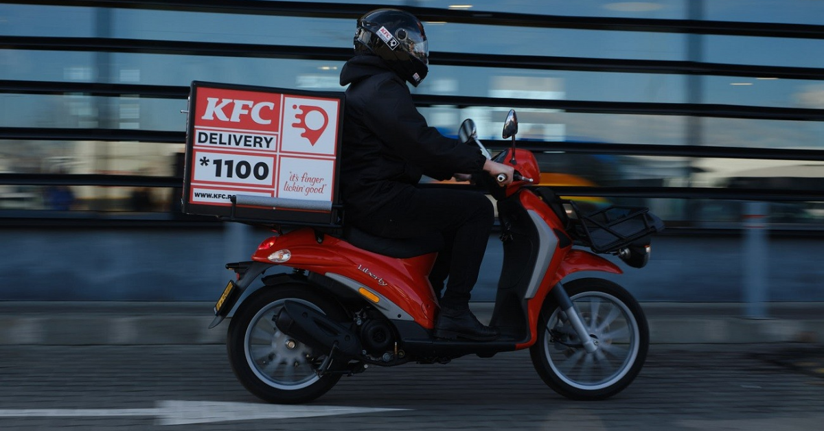 Serviciile de delivery și drive-thru, salvarea KFC în pandemie. Marian Gogu: Ultimele luni au forțat practic dezvoltarea livrării 