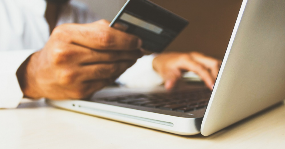 Dr.Max a lansat farmacia online DRMAX.RO în România