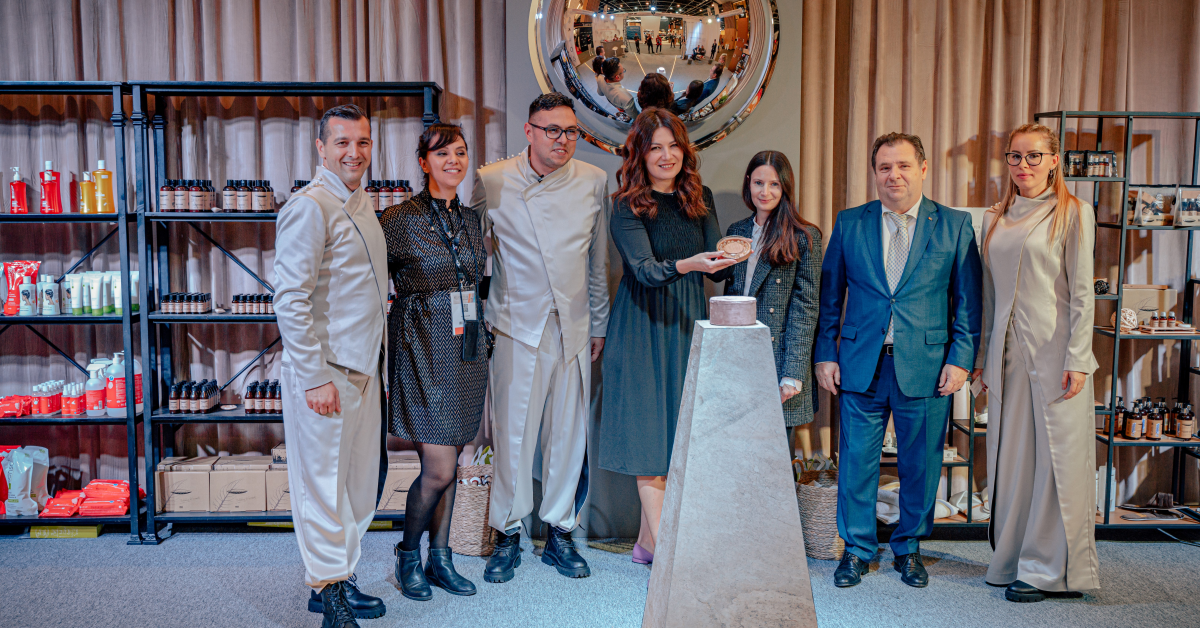CAHM, producătorul român de cosmetice hoteliere, a lansat un nou sortiment de șampon, la Paris