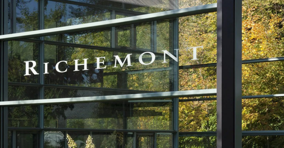 Grupul elvețian de lux Richemont, proprietarul brandului Cartier, preia firma de accesorii Delvaux
