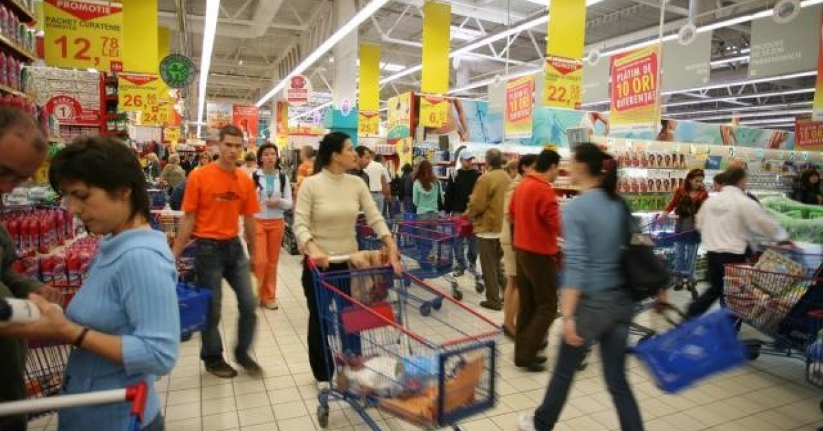 Ce hipermarketuri viziteaza cel mai des romanii si ce bugete aloca 