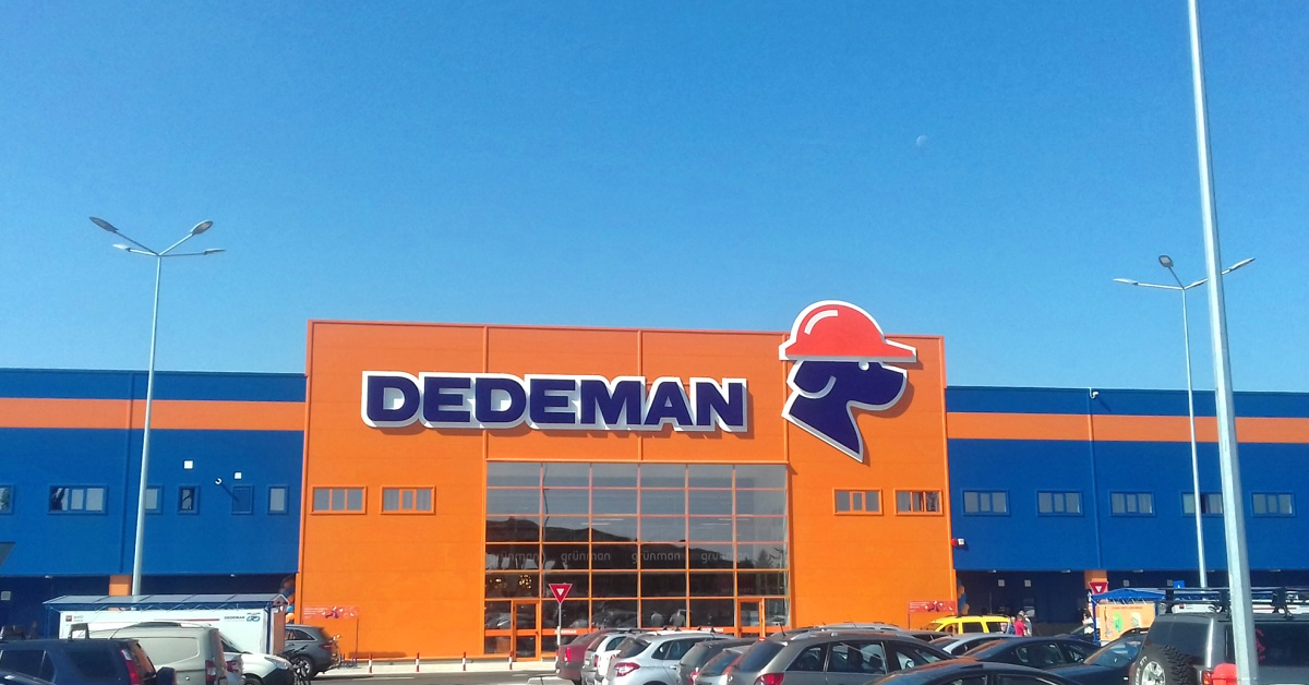 Dedeman a cumpărat 14,5 hectare de teren în Timișoara de la Țiriac Imobiliare