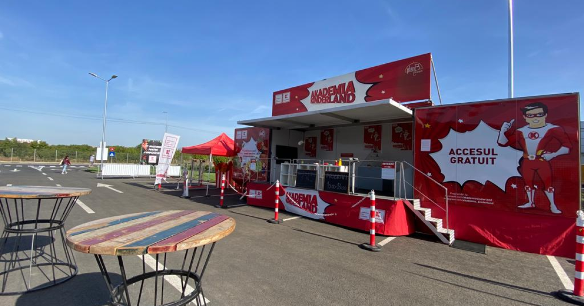 Akademia Kinderland, ediția 2023: școala mobilă de alimentație sănătoasă pentru copii ajunge în vestul țării