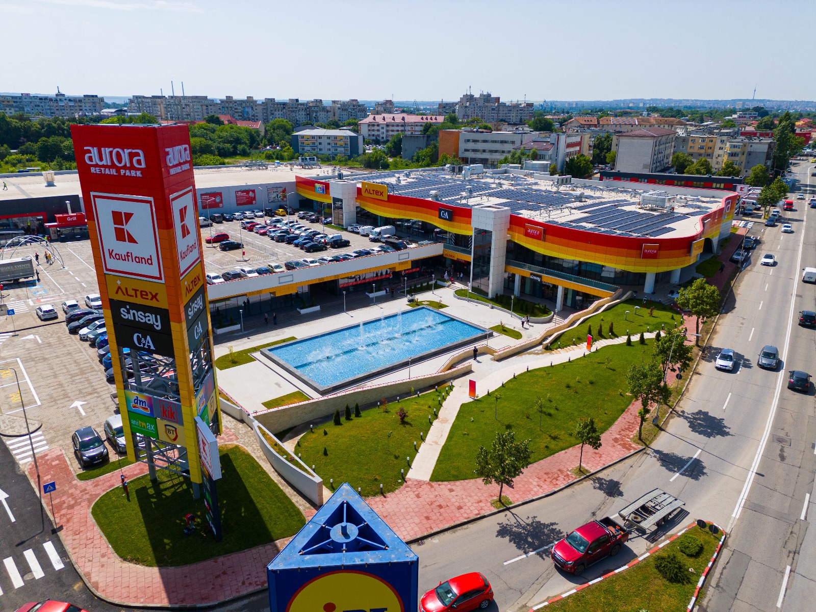 Altex Deschide Cel Mai Mare Centru De Produse Electro it Home Confort Altex Deschide Cel Mai Mare Centru De Produse Electro it Home Confort